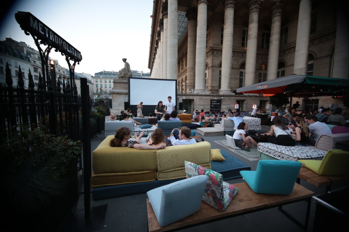 Votre séance de ciné plein air clé en main